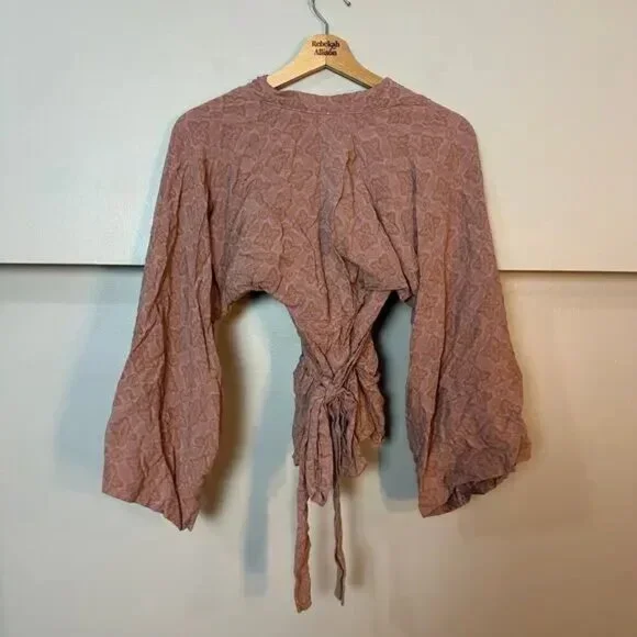 Jen's Pirate Booty Bell Sleeve Deep V Wrap Style Patterned Top Pink Size S EUC - Picture 2 of 9